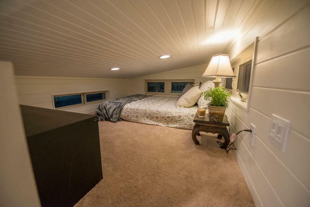 Montana Escape Elegant Tiny House In Waco Near Magnolia Βίλα Εξωτερικό φωτογραφία