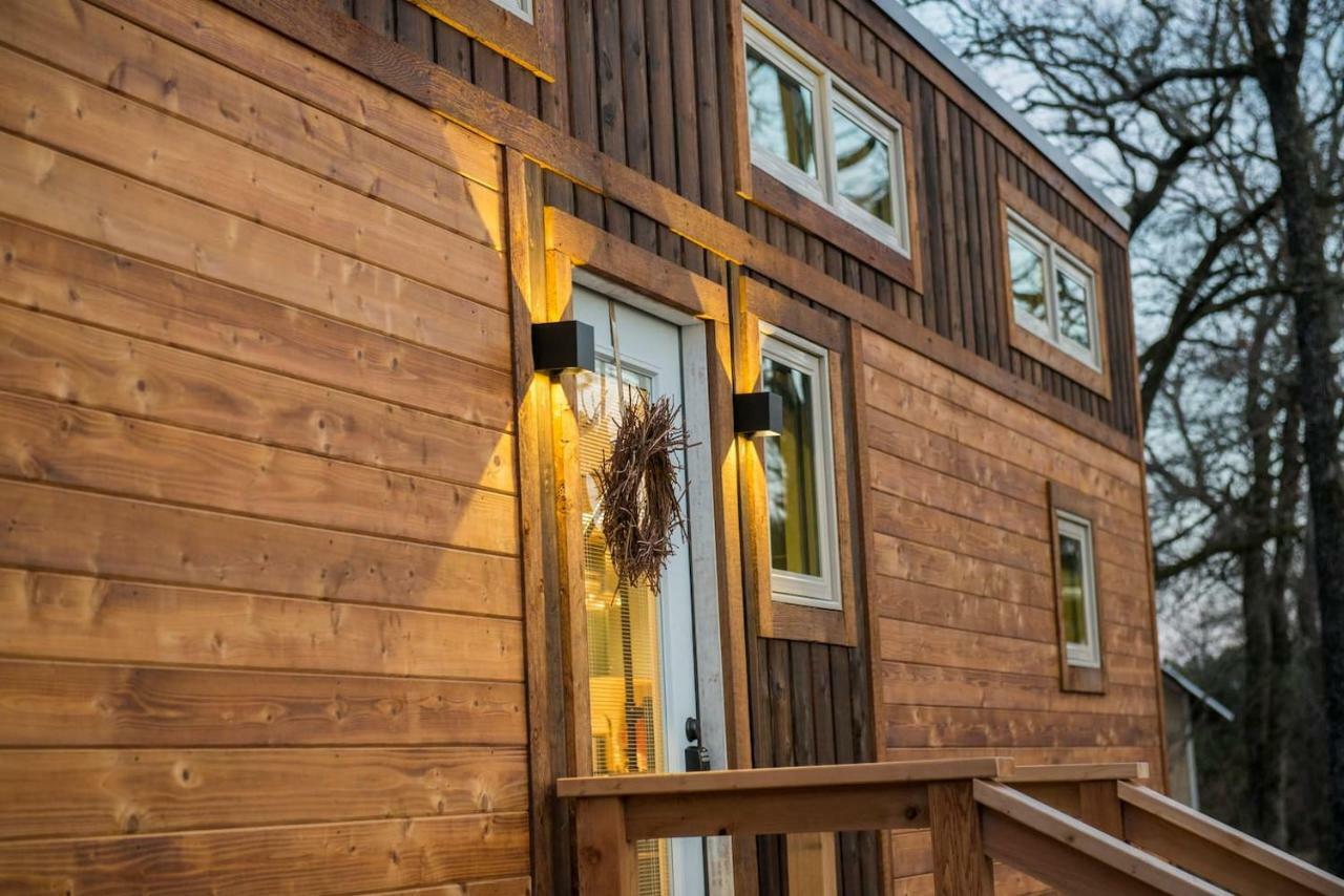Montana Escape Elegant Tiny House In Waco Near Magnolia Βίλα Εξωτερικό φωτογραφία