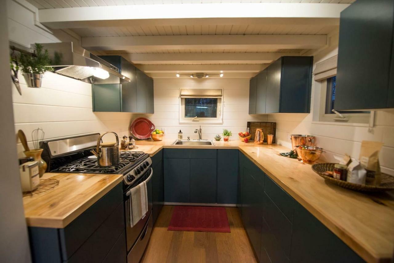 Montana Escape Elegant Tiny House In Waco Near Magnolia Βίλα Εξωτερικό φωτογραφία